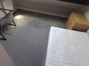 Photo 16- click for photo gallery